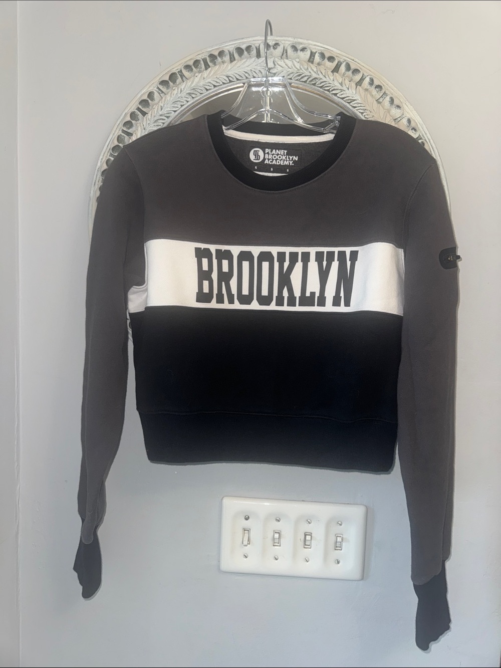 Black & White 'BROOKLYN' Colorblock Crewneck Sweatshirt